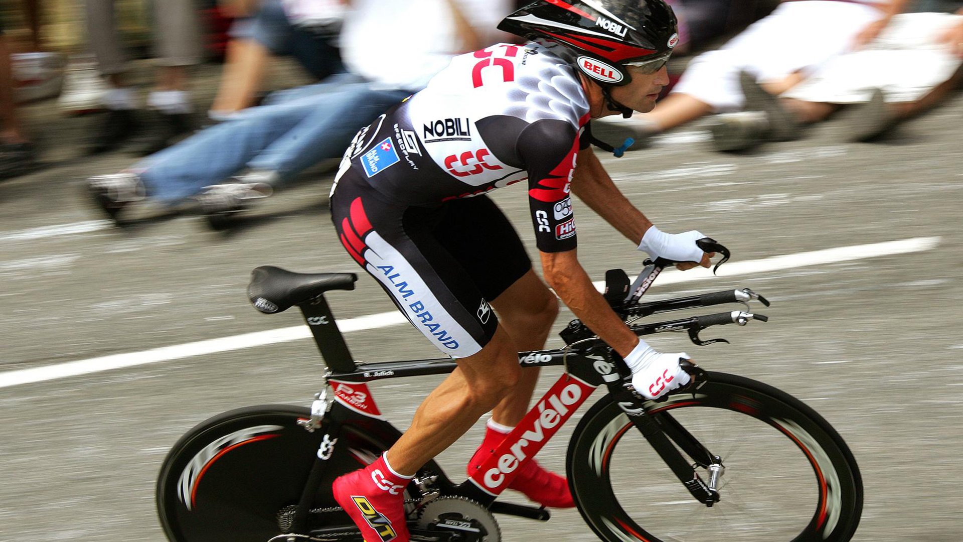 哥伦比亚击溃巴黎,库尔图瓦大场面先生